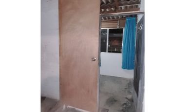 Venta de casa + apartaestudios