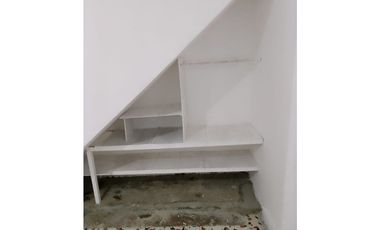Venta de casa + apartaestudios