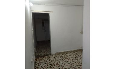 Venta de casa + apartaestudios