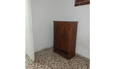 Venta de casa + apartaestudios