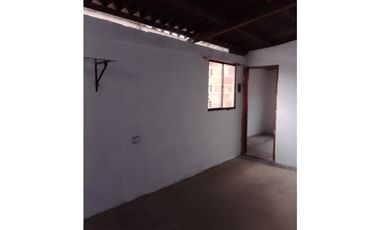 Venta de casa + apartaestudios