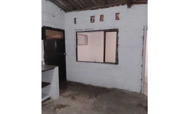 Venta de casa + apartaestudios