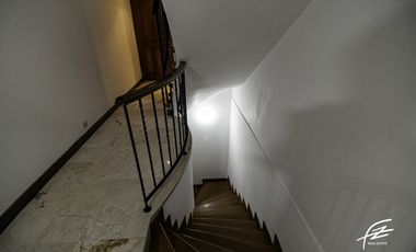 CASA EN VENTA EN EL POBLADO, MEDELLN