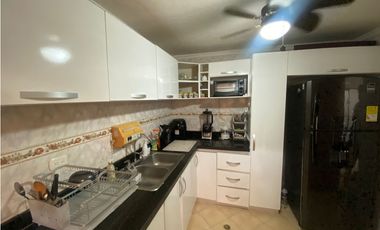 SE VENDE CASA EN CONJUNTO CERRADO EN SECTOR JARDN, SANTA MARTA