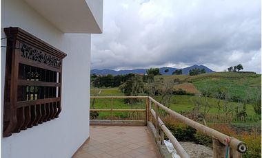 Arriendo apartamento campestre en El Carmen de Viboral