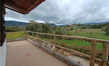 Arriendo apartamento campestre en El Carmen de Viboral