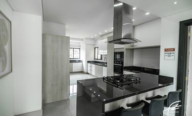 DÚPLEX EN VENTA EN EL POBLADO,MEDELLN.