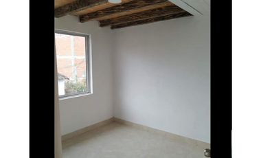 CASA DE TRES NIVELES EN VENTA CARMEN DE VIBORAL, LA PALMA