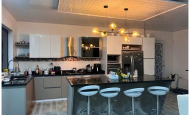 CASA FINCA EN VENTA SAN CRISTÓBAL, VEREDA EL UVITO