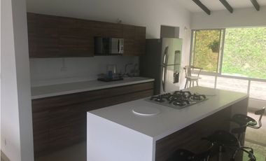 CASA CAMPESTRE EN VENTA, VARIANTE DE CALDAS