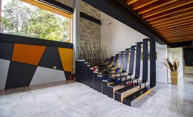 CASA MODERNA EN VENTA|CONDOMINIO VISTA AL BOSQUE|AVANDARO