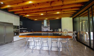 CASA MODERNA EN VENTA|CONDOMINIO VISTA AL BOSQUE|AVANDARO