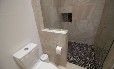 CASA MODERNA EN VENTA|CONDOMINIO VISTA AL BOSQUE|AVANDARO