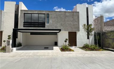 Casa Nueva en Venta modelo Saak en Fracc. Miralta, Pachuca