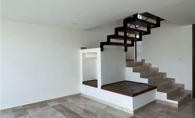 Casa Nueva en Venta modelo Saak en Fracc. Miralta, Pachuca