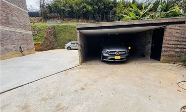 VENTA DE CASA EN CONDOMINIO VA SAN VICENTE, A 5 MIN DE LA AUTOPISTA
