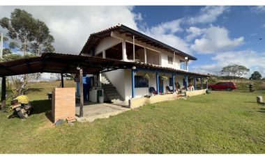 CASA FINCA EN VENTA SAN VICENTE