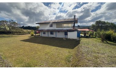 CASA FINCA EN VENTA SAN VICENTE