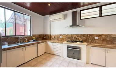 Samborondón, La Puntilla, Departamento en Renta, 400m2, 5 habitaciones