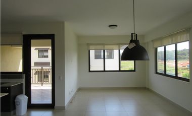 Venta de Apartamento River Valley con vista a las montañas