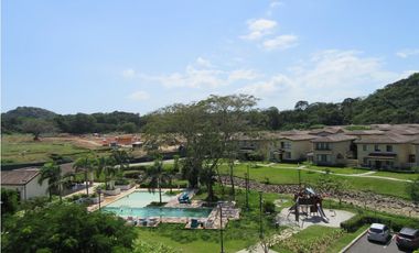 Venta de Apartamento River Valley con vista a las montañas