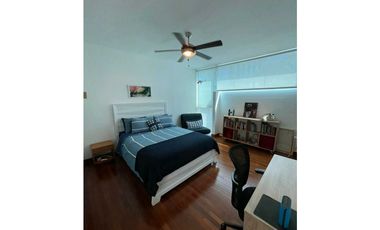 ALQUILER MODERNA CASA SAN FRANCISCO CON DISEÑO DE ALTURA NRR