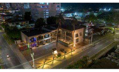 LOCAL COMERCIAL EN SAN FRANCISCO PLAZA SF69 170M2 CON TERRAZA