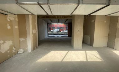 ARRIENDO Local Comercial,  85,67 m2, sector Bellavista Tv, Providencia