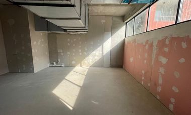 ARRIENDO Local Comercial,  77,70 m2, sector Bellavista Tv, Providencia
