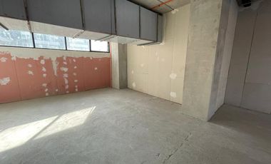 ARRIENDO Local Comercial,  77,70 m2, sector Bellavista Tv, Providencia