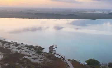 Villa en VENTA EN BACALAR FRENTE A LA LAGUNA TIPO PENTHOUSE