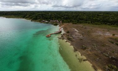 Villa en VENTA EN BACALAR FRENTE A LA LAGUNA TIPO PENTHOUSE