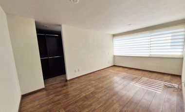 VENTA DE CASA EN FRACCIONAMIENTO BOSQUE DE LAS FUENTES EN CALIMAYA
