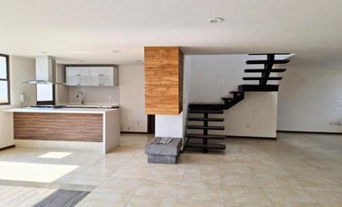 VENTA DE CASA EN FRACCIONAMIENTO BOSQUE DE LAS FUENTES EN CALIMAYA
