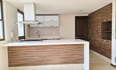 VENTA DE CASA EN FRACCIONAMIENTO BOSQUE DE LAS FUENTES EN CALIMAYA