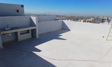 Departamento en Venta Nuevo Refugio, Dos Niveles, Terraza Techada