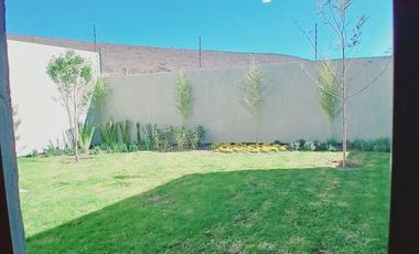 Departamento en Venta Nuevo Refugio, Estudio, Amplio Jardín