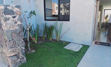 Departamento en Venta Nuevo Refugio, Estudio, Amplio Jardín