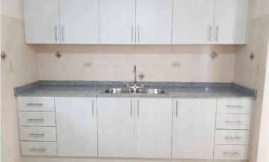 VENDO HERMOSO DUPLEX EN QUINTAS REAES(villa zaita)