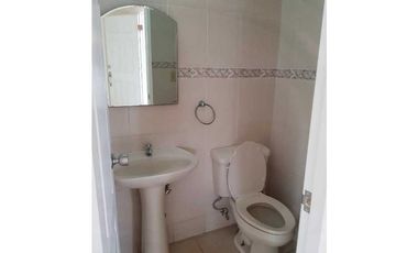 VENDO HERMOSO DUPLEX EN QUINTAS REAES(villa zaita)
