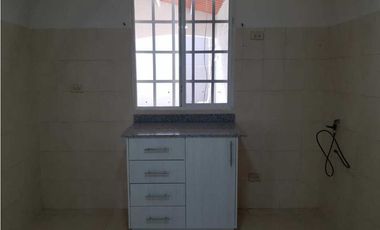 VENDO HERMOSO DUPLEX EN QUINTAS REAES(villa zaita)