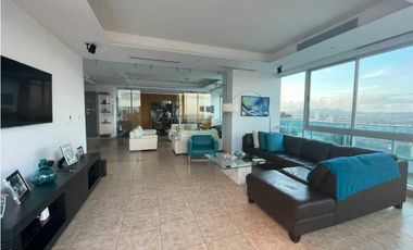 VENDO PENTHOUSE DUPLEX TITANIUM COSTA DEL ESTE