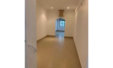 ALQUILO CASA CON PISCINA EN PAITLLA