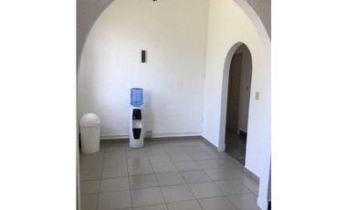 ALQUILO CASA EN PEREJIL USO COMERCIAL