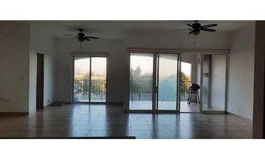 ALQUILO PH AMADOR HILL LINEA BLANCA