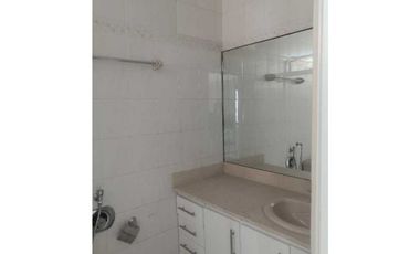 VENDO APTO  PH MAJESTIC PAITILLA