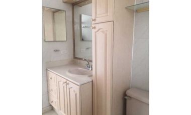 VENDO APTO  PH MAJESTIC PAITILLA