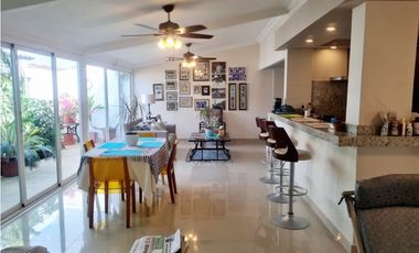 VENTA HERMOSA CASA EN ALTOS DE PANAM