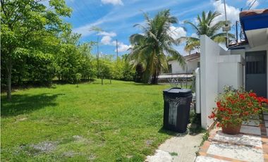 VENTA HERMOSA CASA EN ALTOS DE PANAM