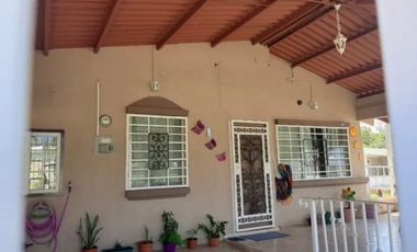 VENTA CASA ESQUINERA -  QUINTAS DEL PACFICO - CHORRERA